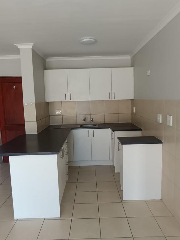 To Let 2 Bedroom Property for Rent in Bellville Western Cape